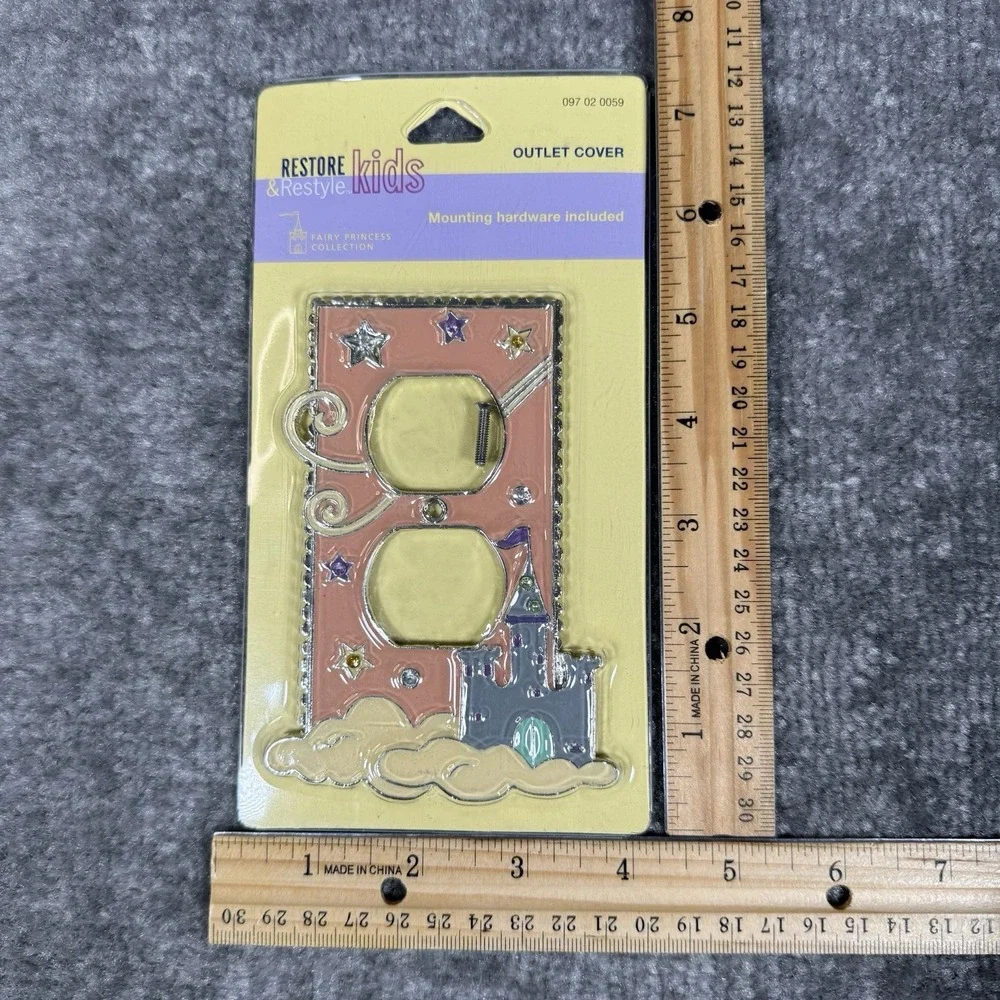 Vintage Knobs and Outlet Cover Kids‎ Castle Restore & Restyle